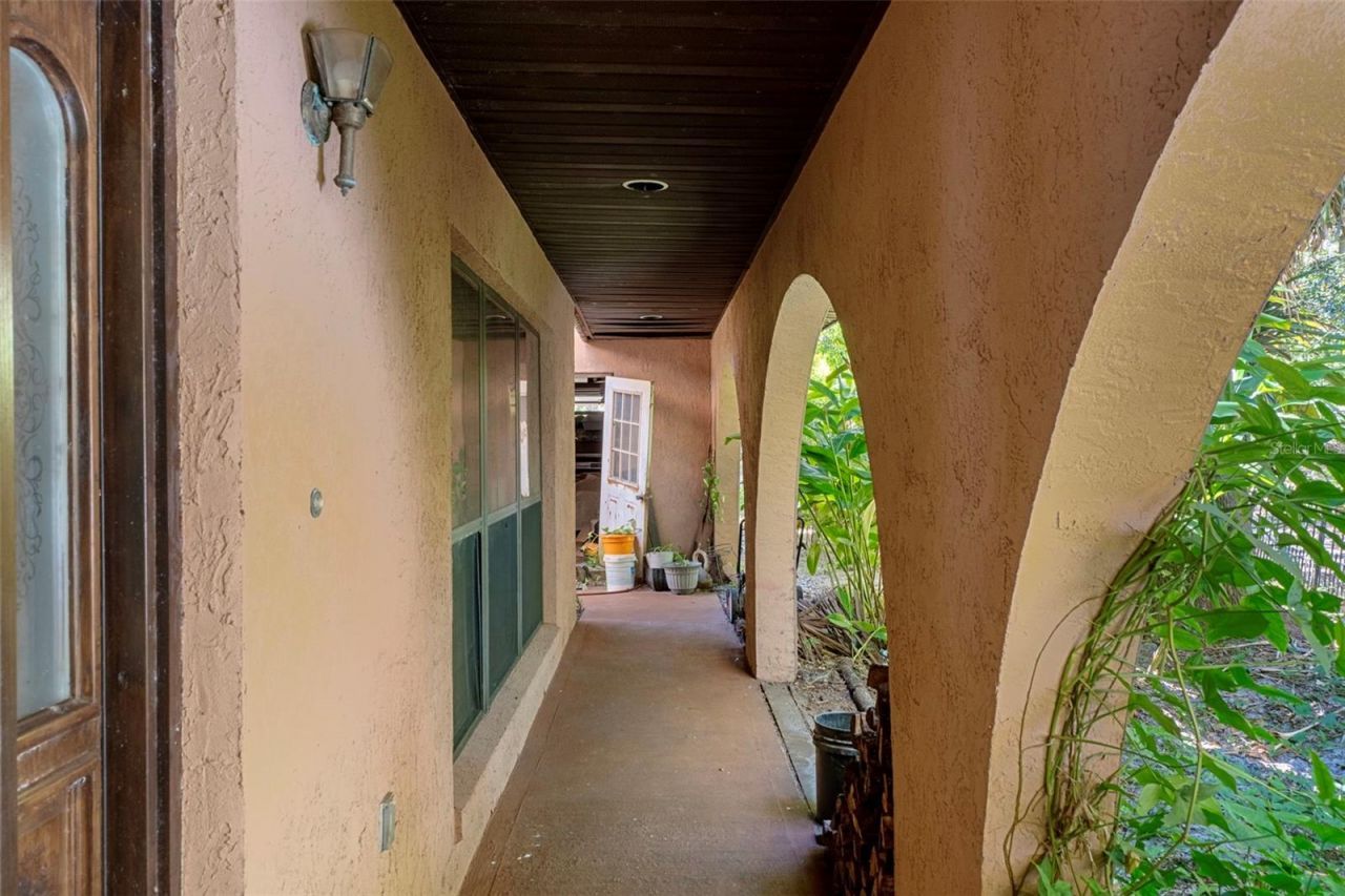 27910 Debbie Road, Okahumpka, FL 34762 Photo