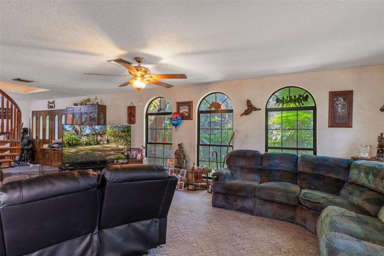 27910 Debbie Road, Okahumpka, FL 34762 Photo