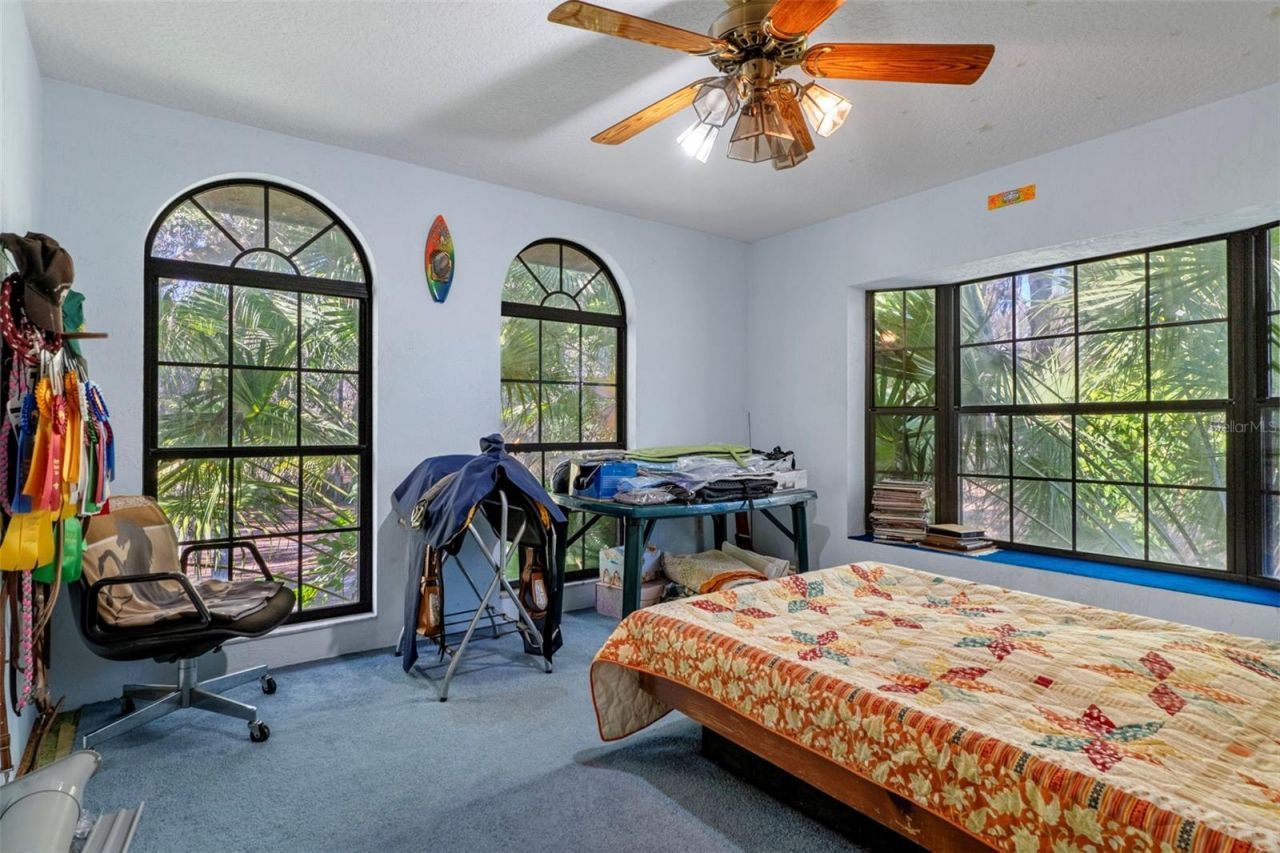 27910 Debbie Road, Okahumpka, FL 34762 Photo