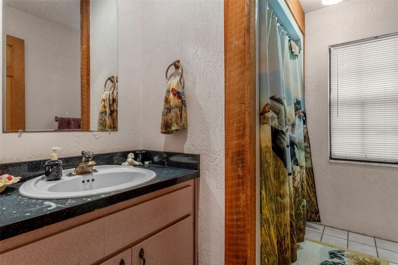 27910 Debbie Road, Okahumpka, FL 34762 Photo