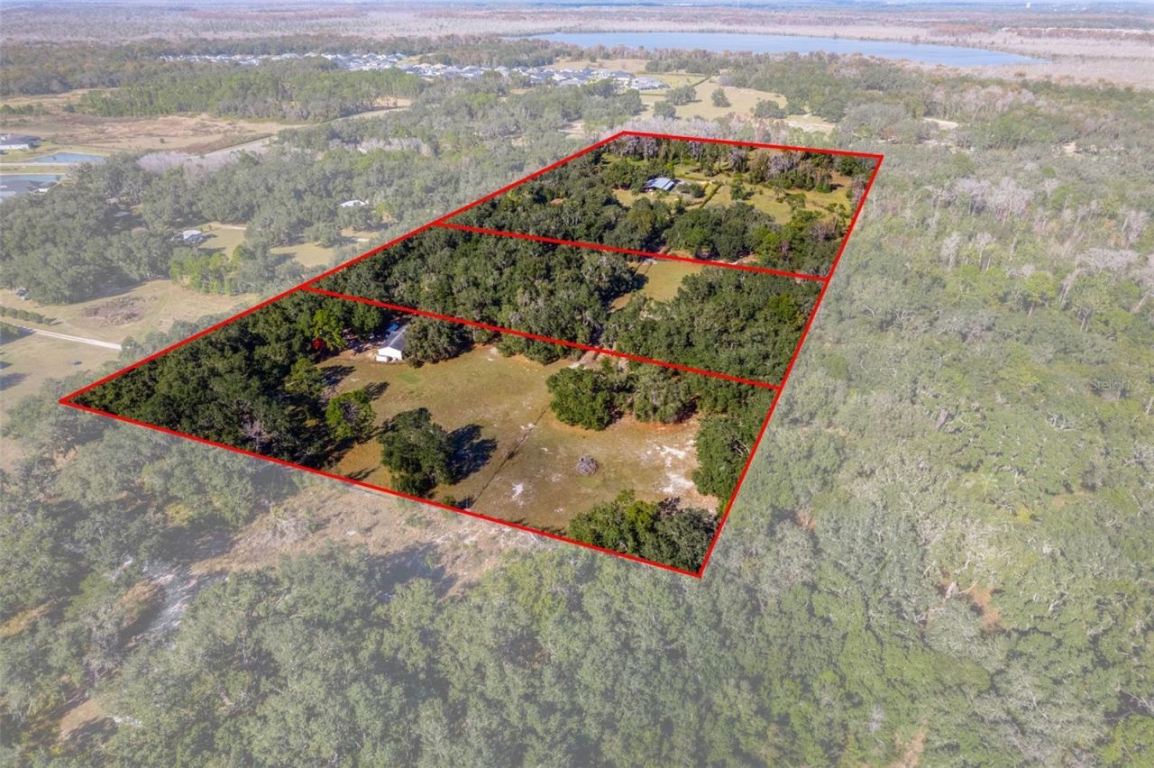 27910 Debbie Road, Okahumpka, FL 34762 Photo