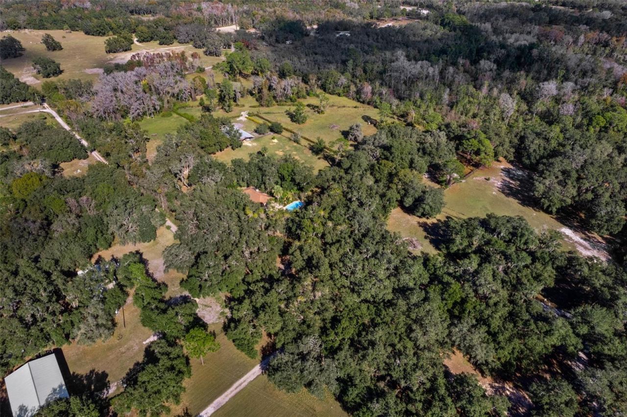 27910 Debbie Road, Okahumpka, FL 34762 Photo