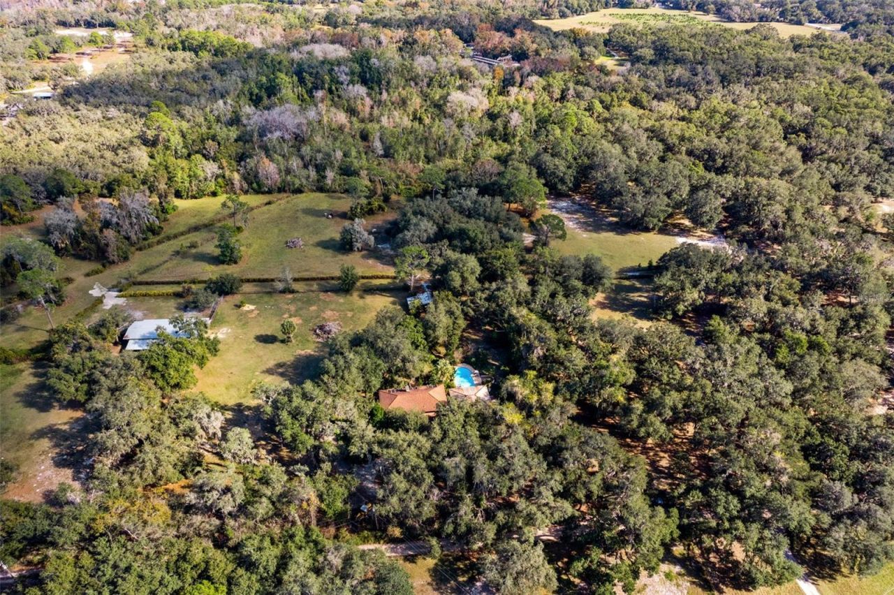 27910 Debbie Road, Okahumpka, FL 34762 Photo