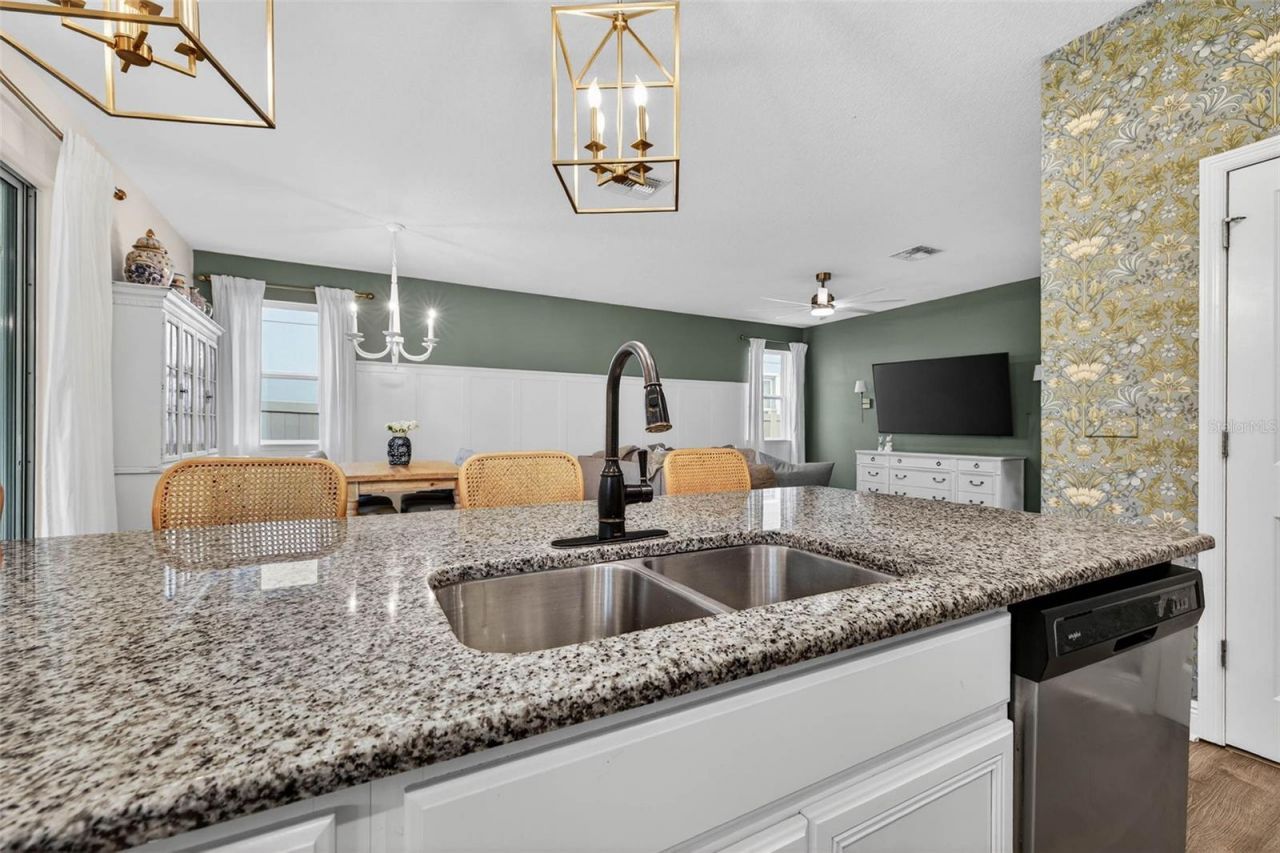 5833 Pummelo Lane, Seminole, FL 33772 Photo