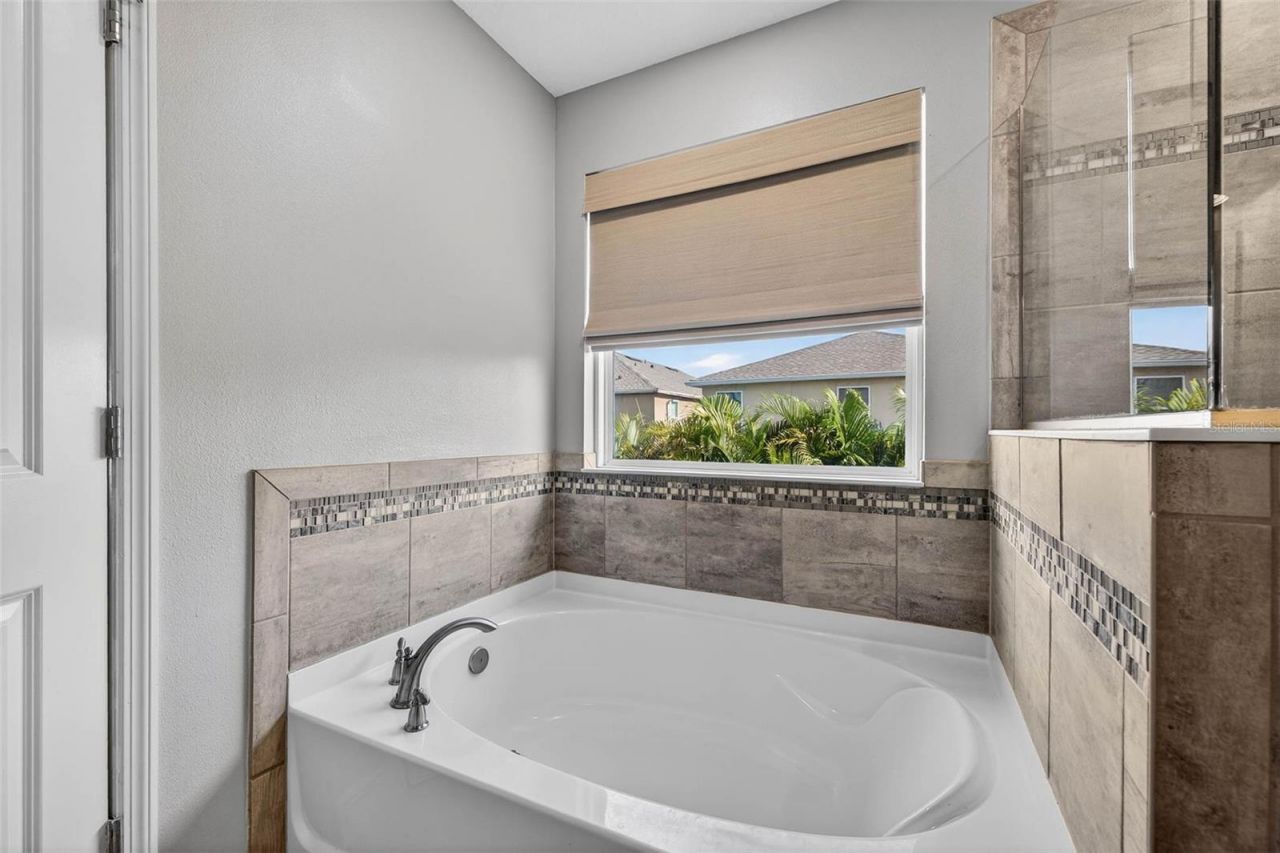 5833 Pummelo Lane, Seminole, FL 33772 Photo