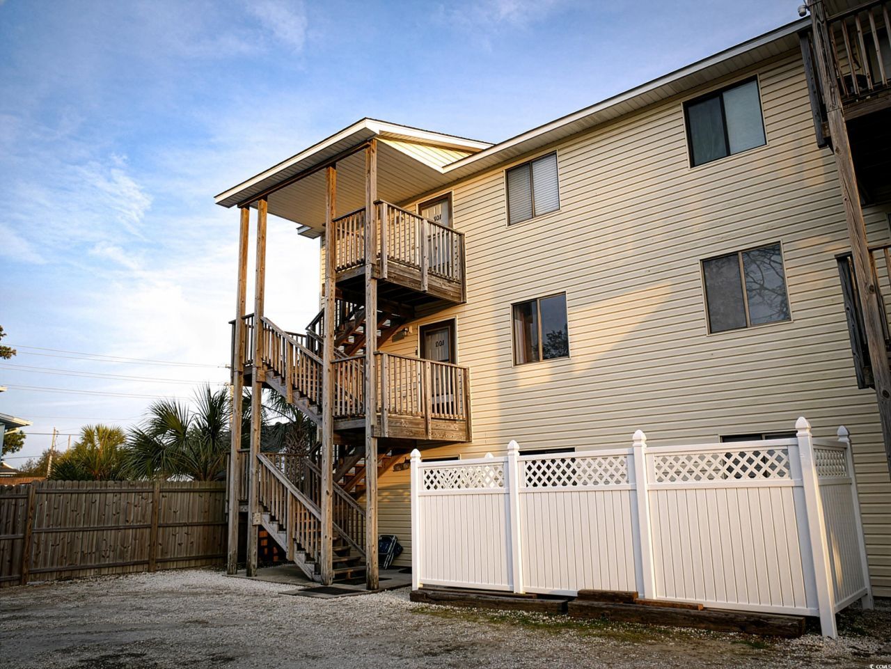 1014 Dogwood Dr. S Photo 24