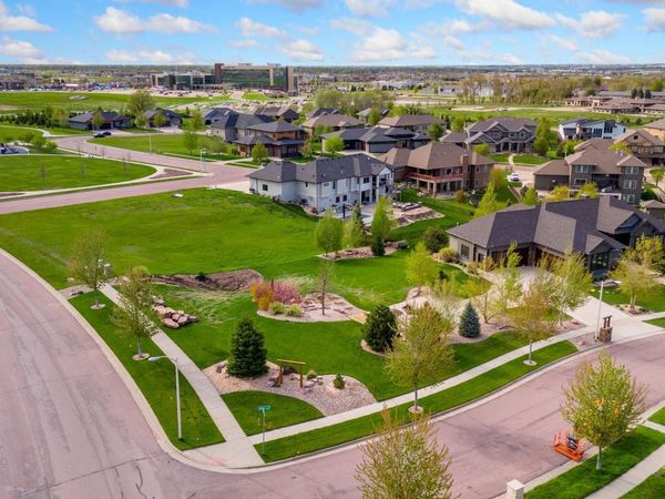 Latigo Trl, Sioux Falls, SD 57108