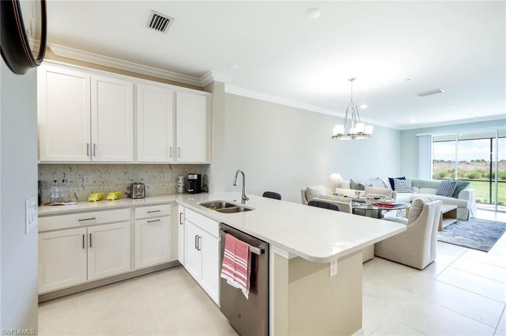 11811 Venetian Lagoon Dr, Unit 102, Fort Myers, FL 33913 Photo
