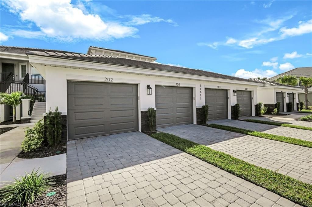 11811 Venetian Lagoon Dr, Unit 102, Fort Myers, FL 33913 Photo