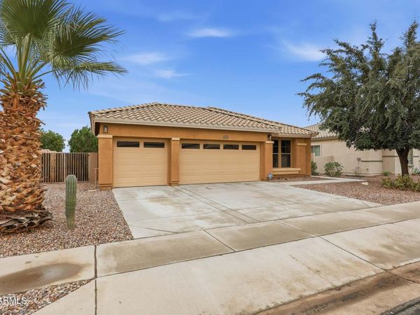5219 N 191ST Drive, Litchfield Park, AZ 85340