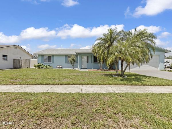 2928 Gaslight Drive, South Daytona, FL 32119