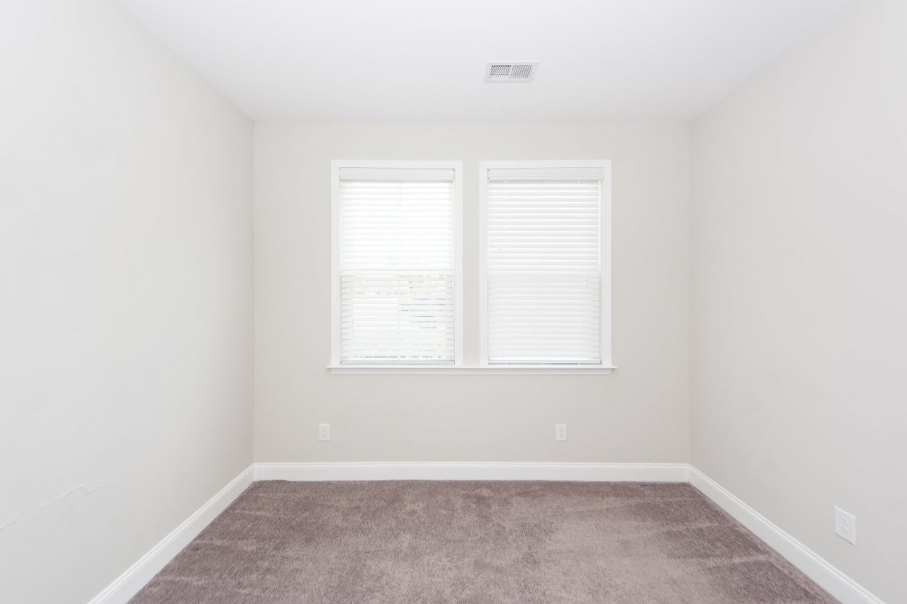 7861 Montview Road Photo 17