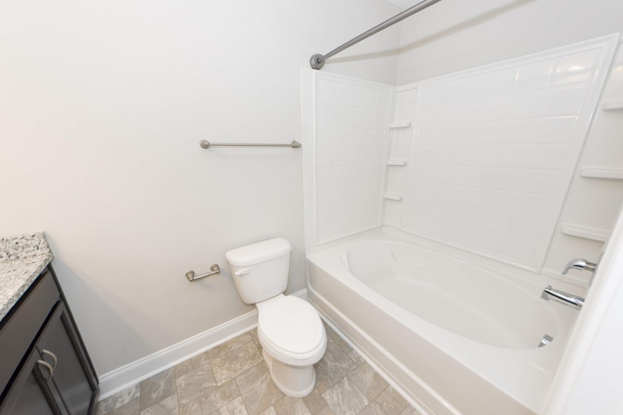 7861 Montview Road Photo 23