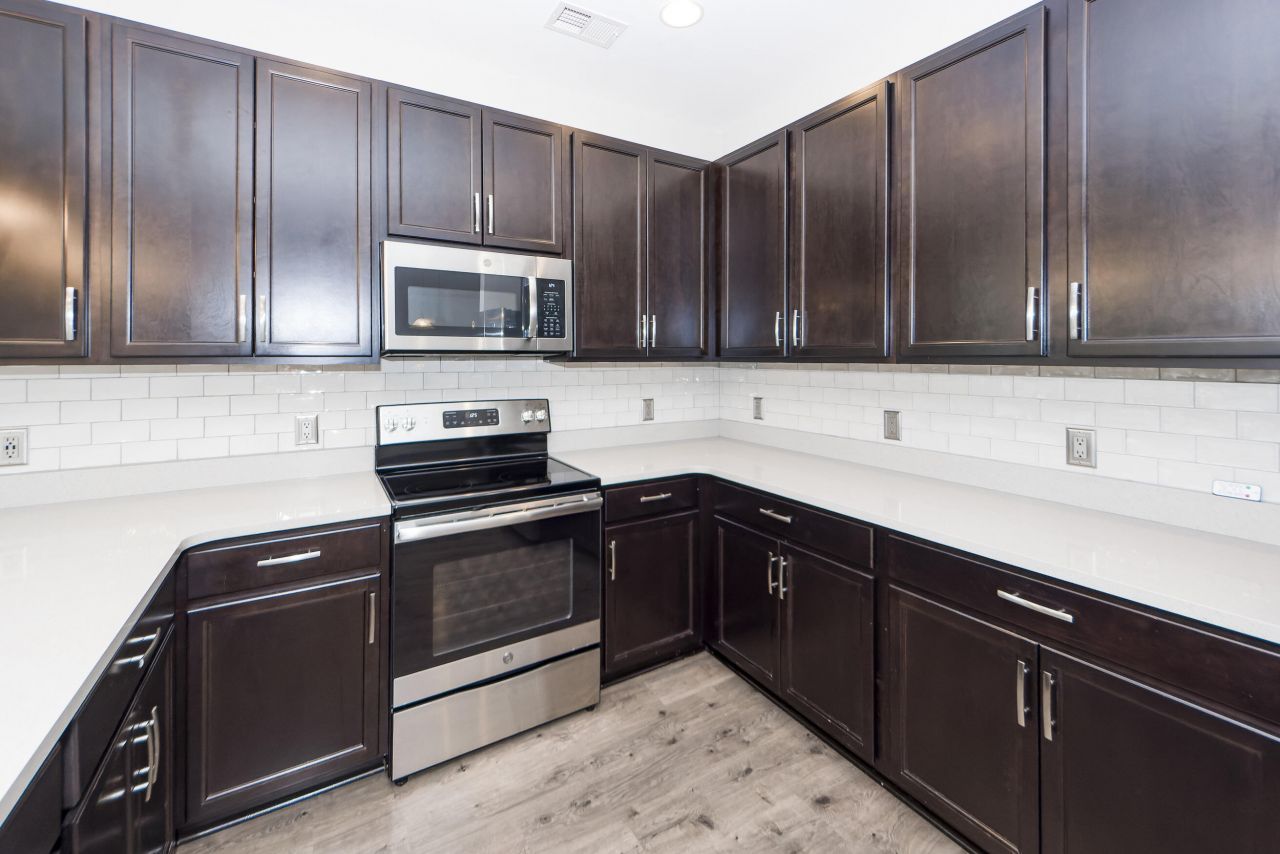 7861 Montview Road Photo 7