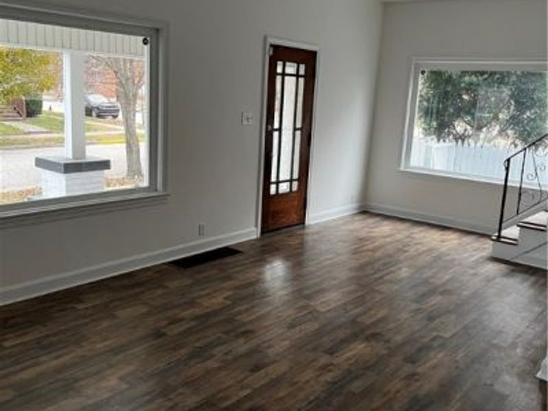 224 7th Street NW, Barberton, OH 44203 Photo 3