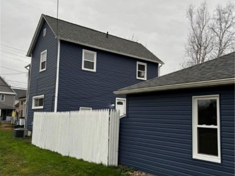 224 7th Street NW, Barberton, OH 44203 Photo 32