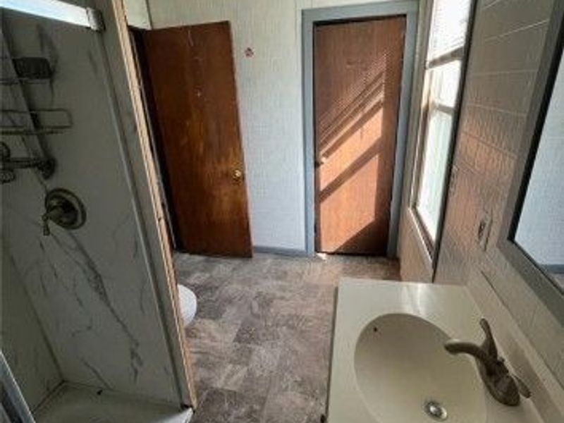 3220 E 48th Street, Cleveland, OH 44127 Photo 10