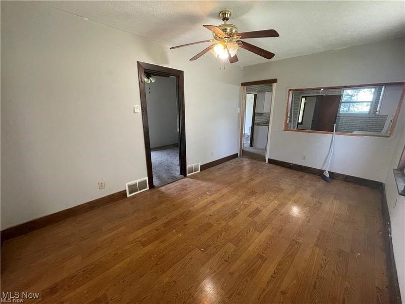 3220 E 48th Street, Cleveland, OH 44127 Photo 7