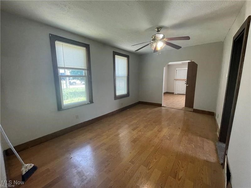 3220 E 48th Street, Cleveland, OH 44127 Photo 8