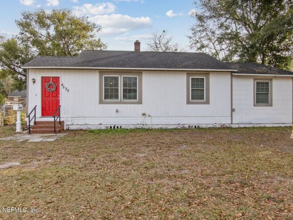 4520 BIRKENHEAD Road, Jacksonville, FL 32210