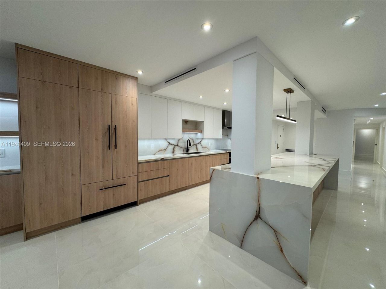 Please Call For Address, Unit 3D, Miami Beach, FL 33140 Photo