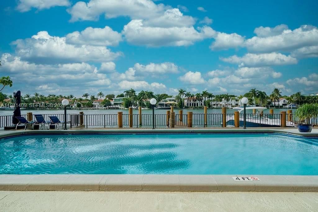 Please Call For Address, Unit 3D, Miami Beach, FL 33140 Photo