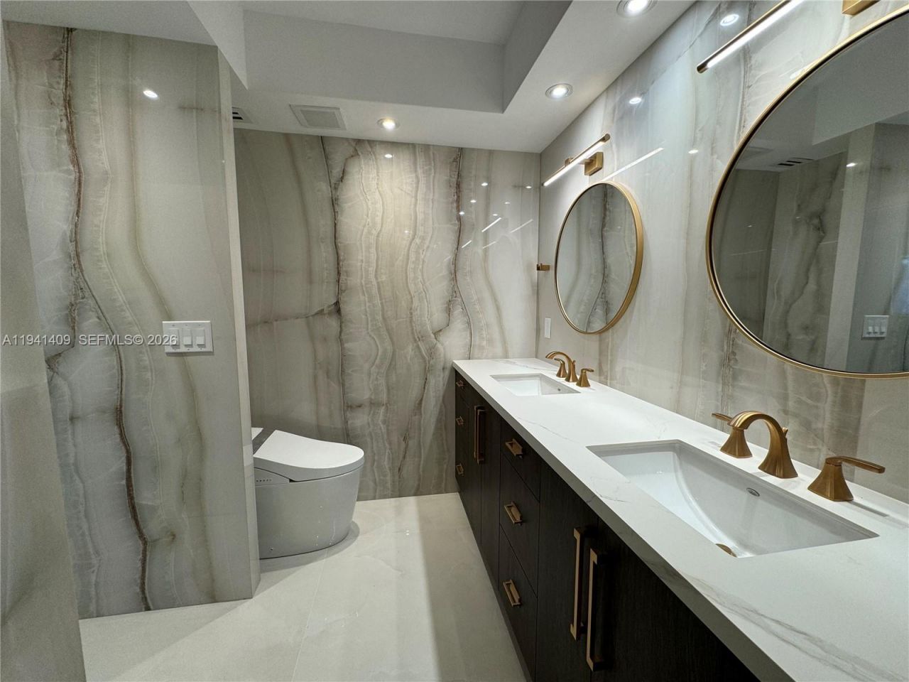 Please Call For Address, Unit 3D, Miami Beach, FL 33140 Photo