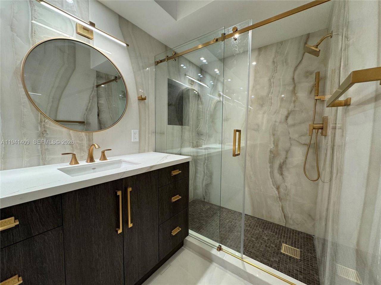 Please Call For Address, Unit 3D, Miami Beach, FL 33140 Photo