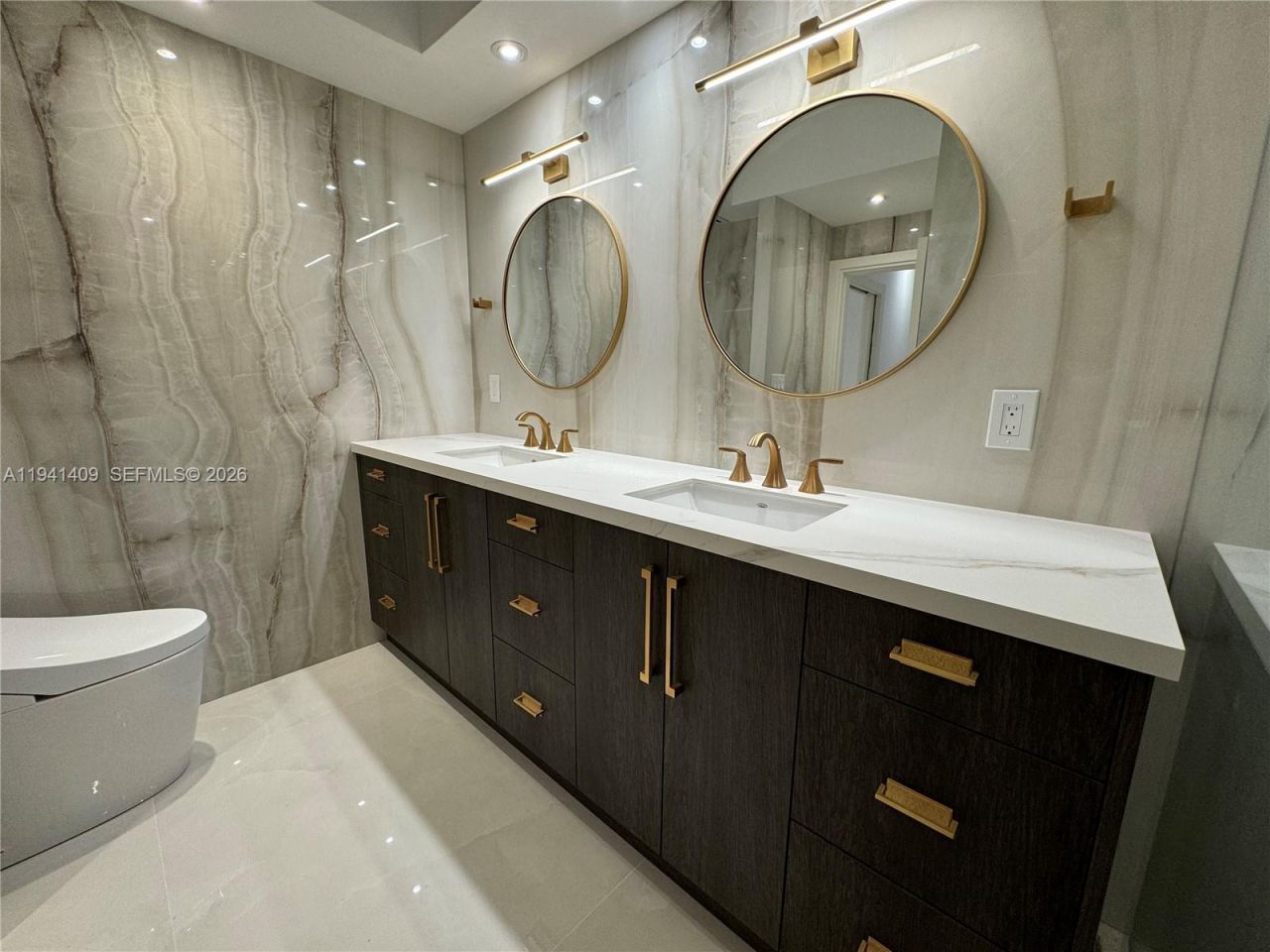 Please Call For Address, Unit 3D, Miami Beach, FL 33140 Photo