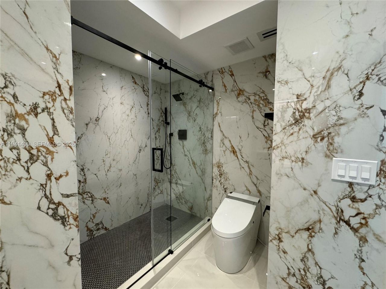 Please Call For Address, Unit 3D, Miami Beach, FL 33140 Photo