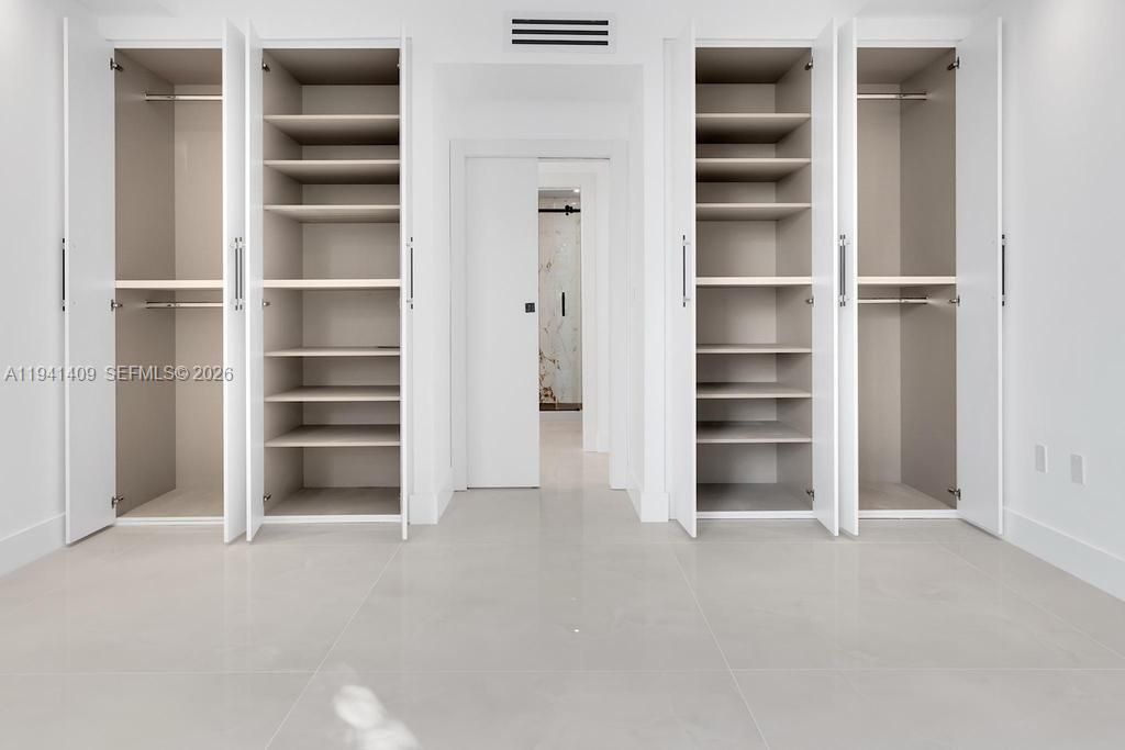 Please Call For Address, Unit 3D, Miami Beach, FL 33140 Photo