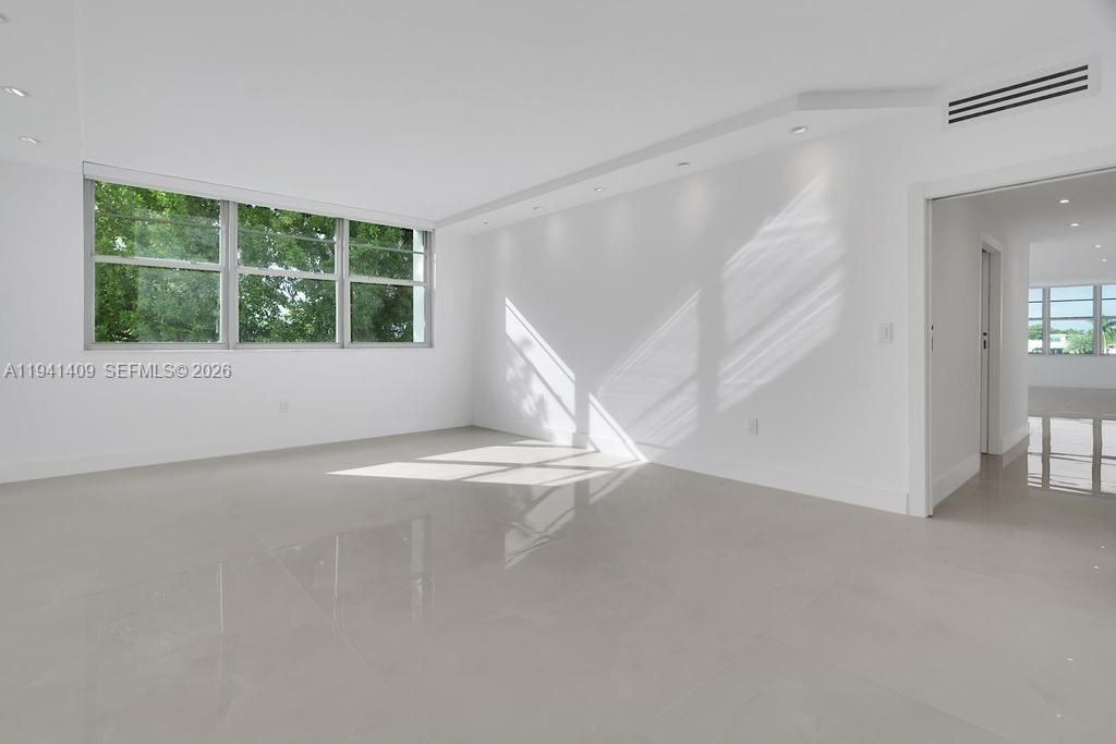 Please Call For Address, Unit 3D, Miami Beach, FL 33140 Photo