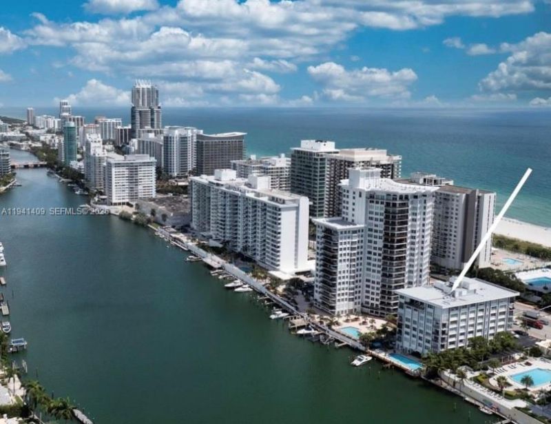 Please Call For Address, Unit 3D, Miami Beach, FL 33140 Photo