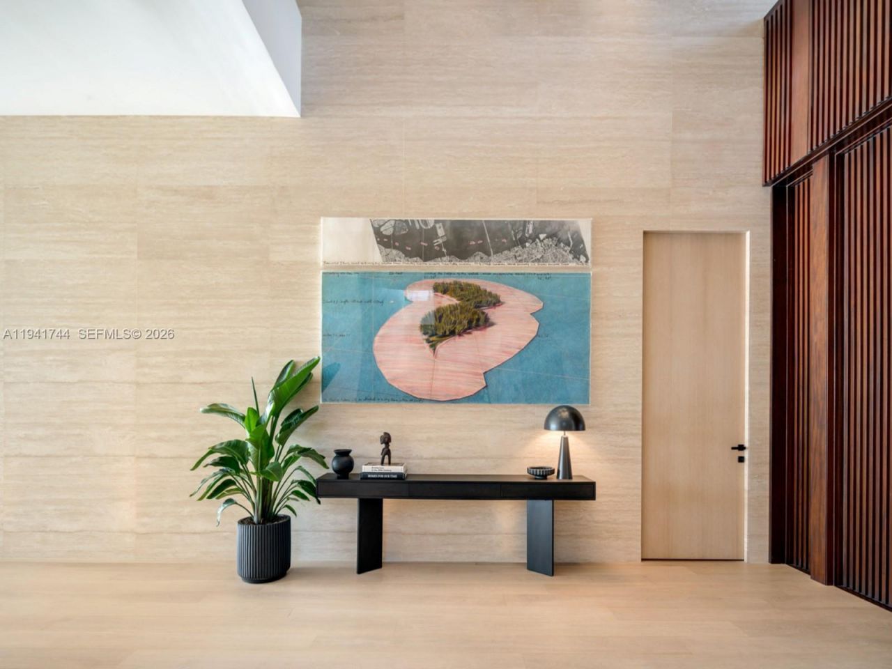 28 W Dilido Dr, Miami Beach, FL 33139 Photo