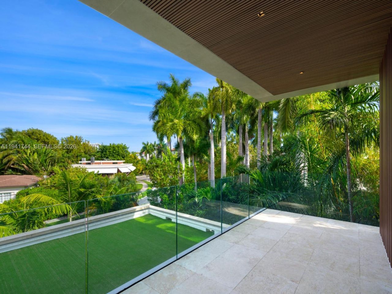 28 W Dilido Dr, Miami Beach, FL 33139 Photo