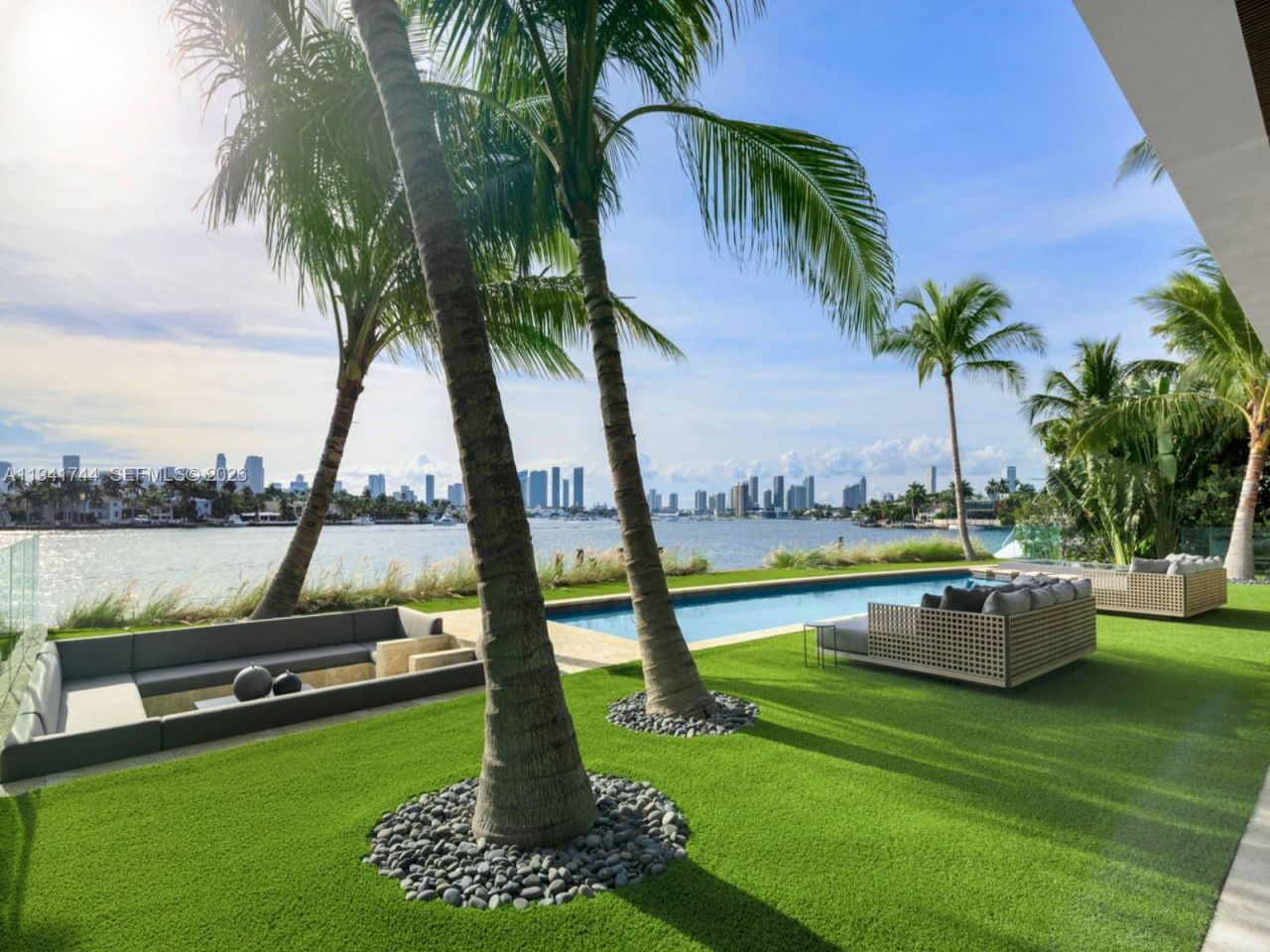 28 W Dilido Dr, Miami Beach, FL 33139 Photo