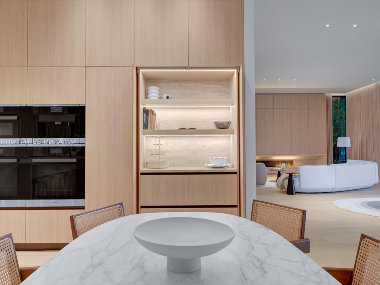 28 W Dilido Dr, Miami Beach, FL 33139 Photo