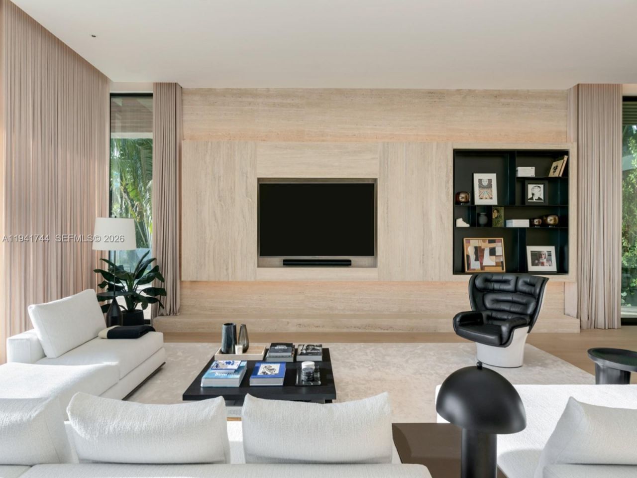 28 W Dilido Dr, Miami Beach, FL 33139 Photo