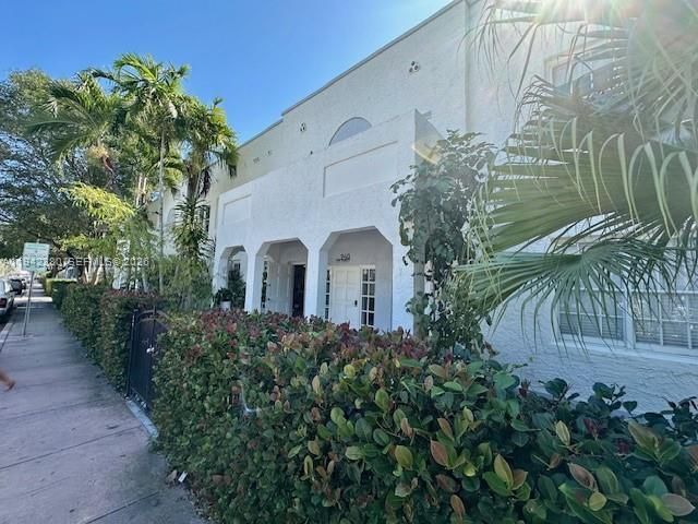 940 7th St , Unit 940D, Miami Beach, FL 33139 Photo
