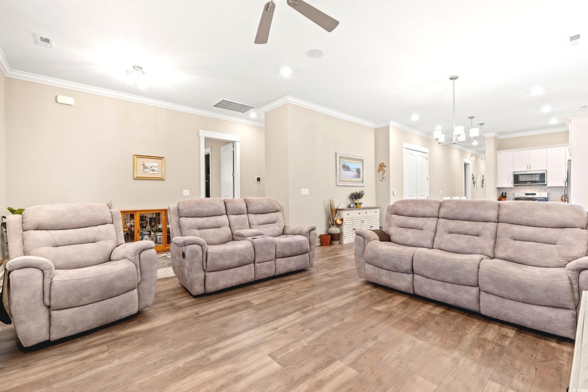 8155 Living Tide Dr. Photo 7