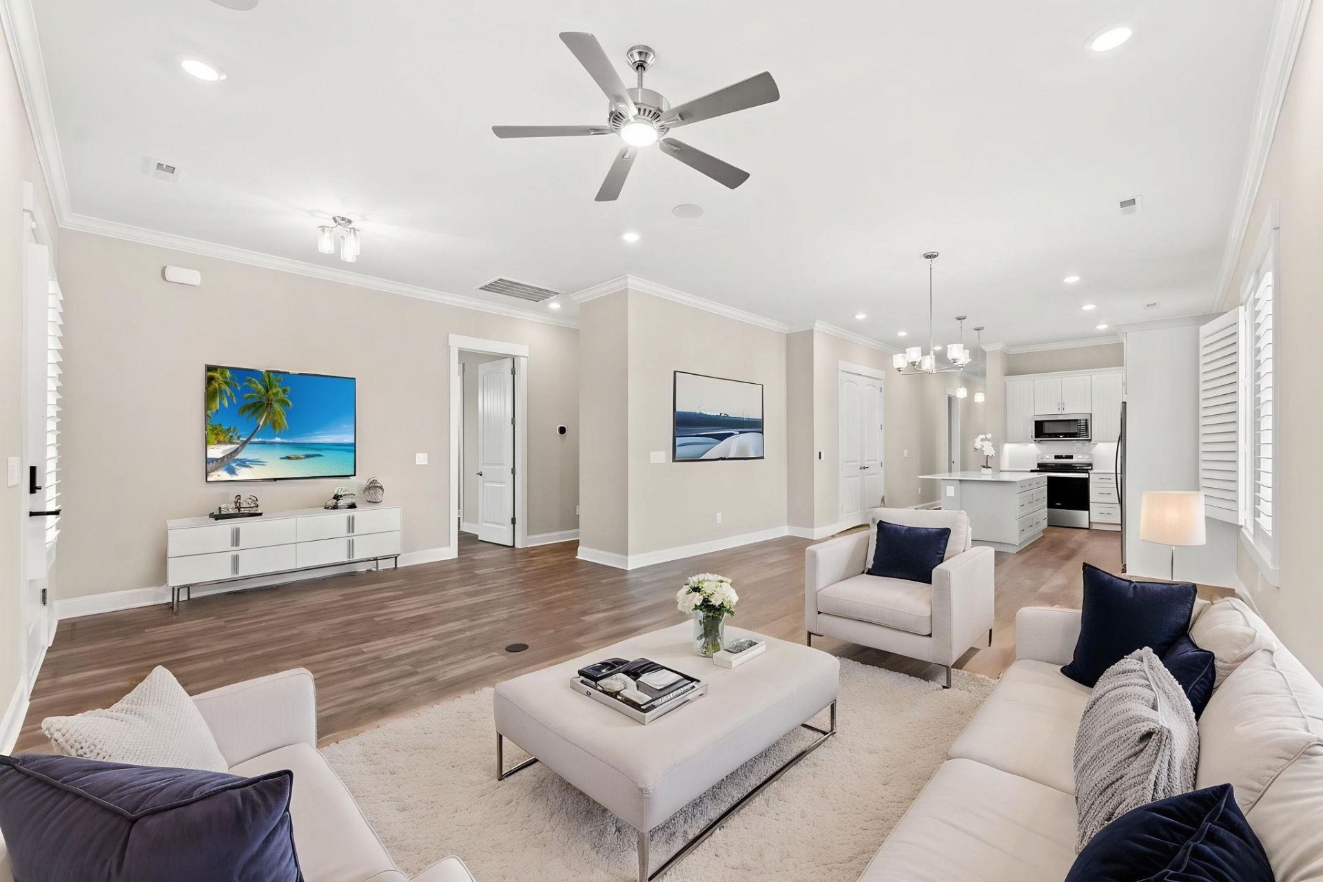 8155 Living Tide Dr. Photo 8