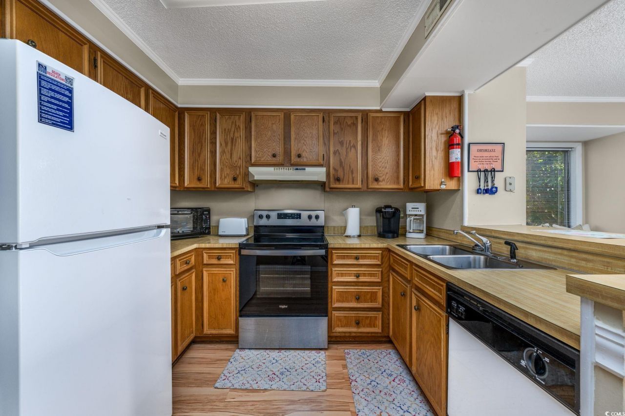 201 N Ocean Blvd. Photo 9