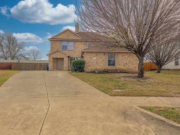 332 Bob White Drive, Red Oak, TX 75154