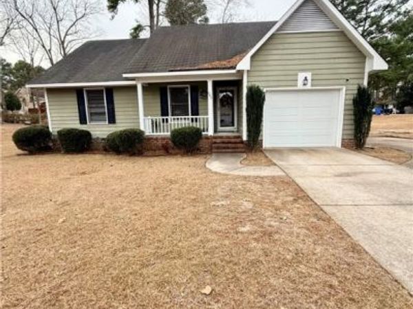 683 Dowfield Drive, Fayetteville, NC 28311