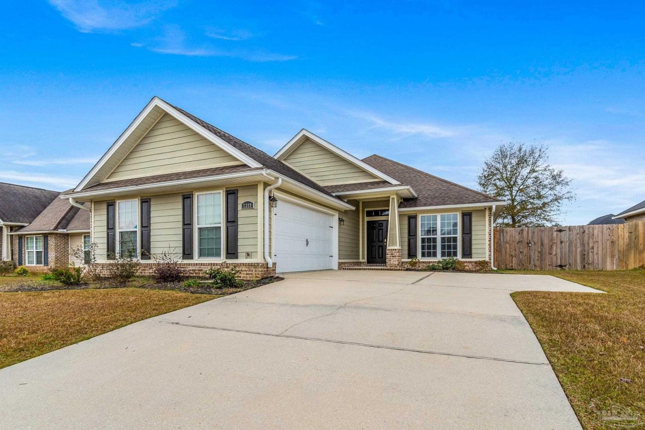 7389 Farmers Rd, Pensacola, FL 32526 Main Photo