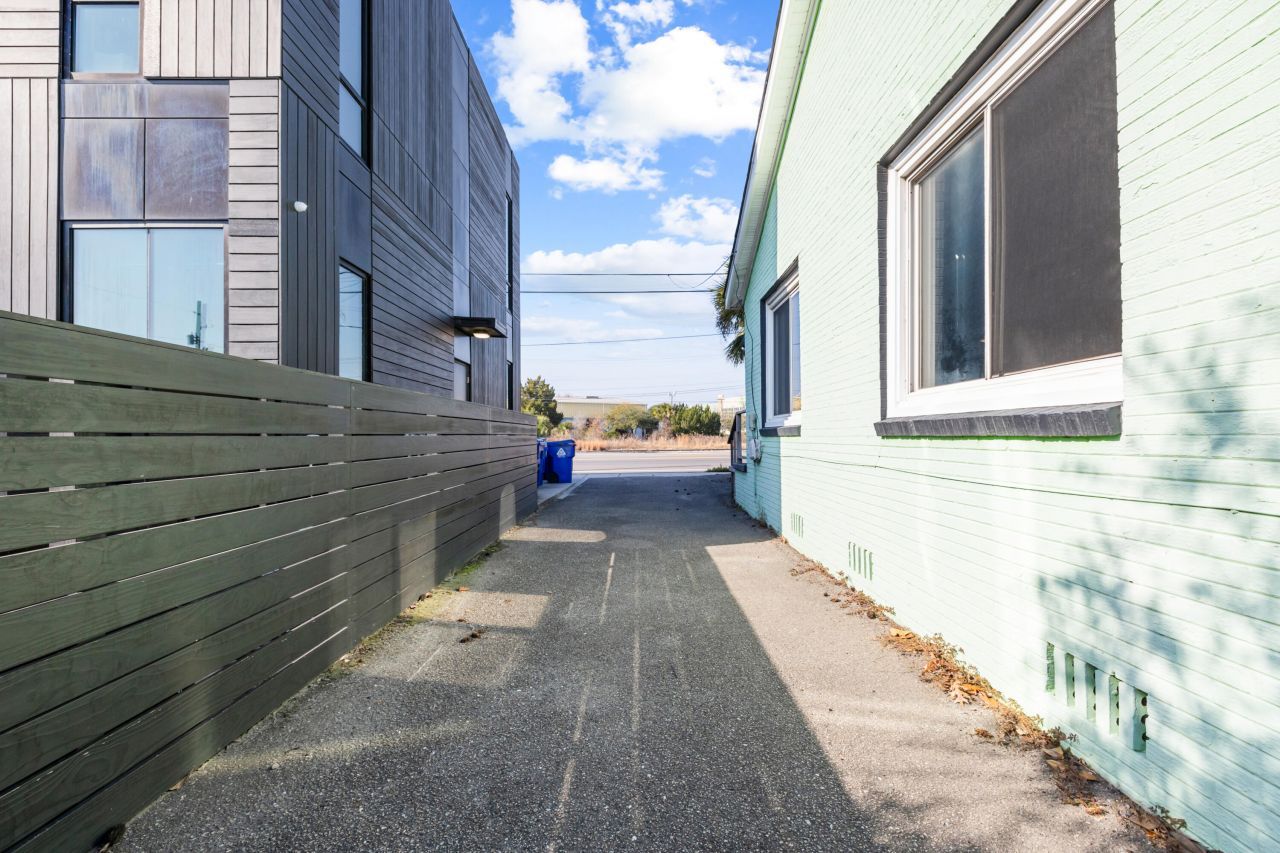 1430 Meeting Street Road Photo 16