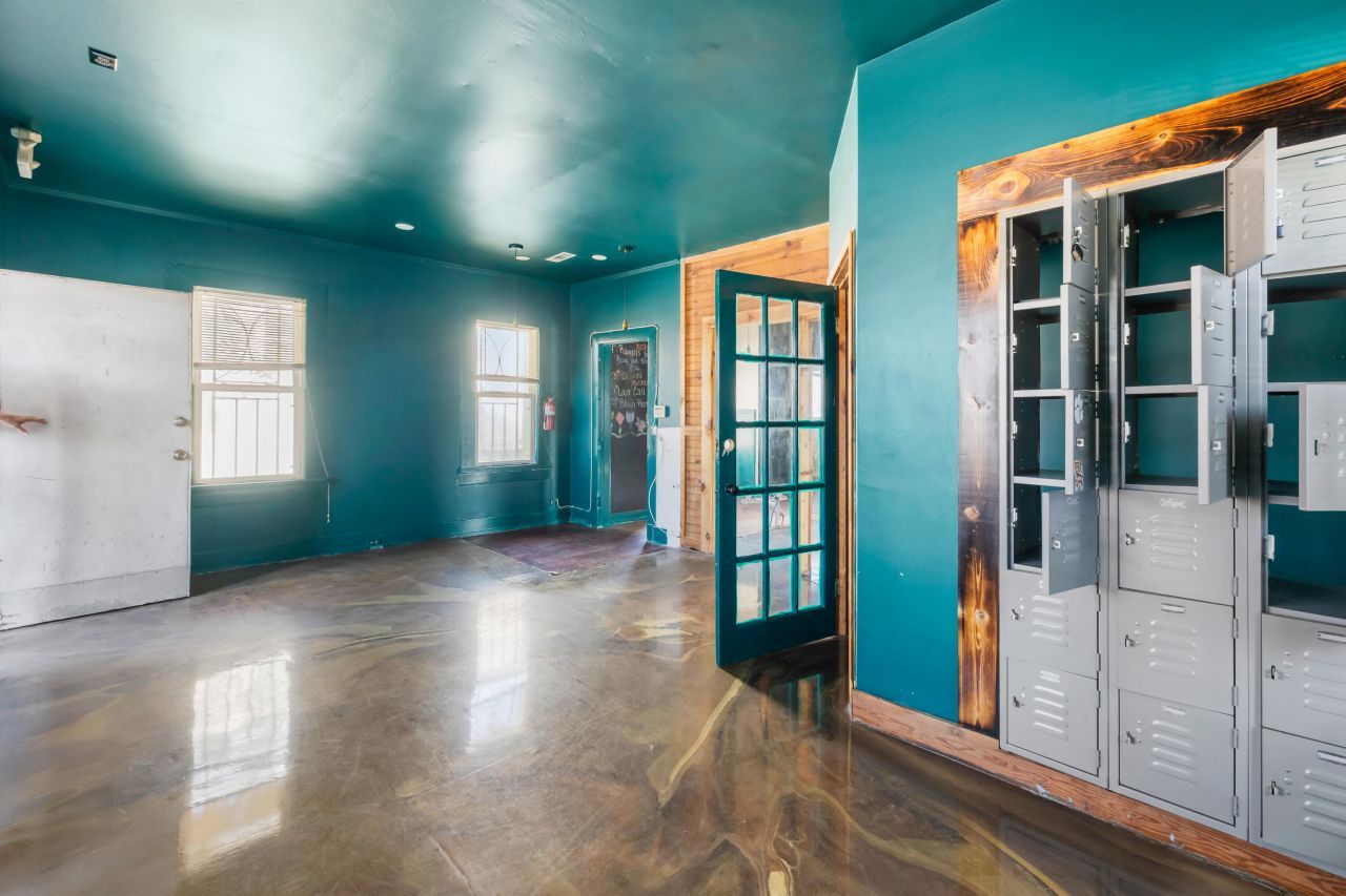 1430 Meeting Street Road Photo 7