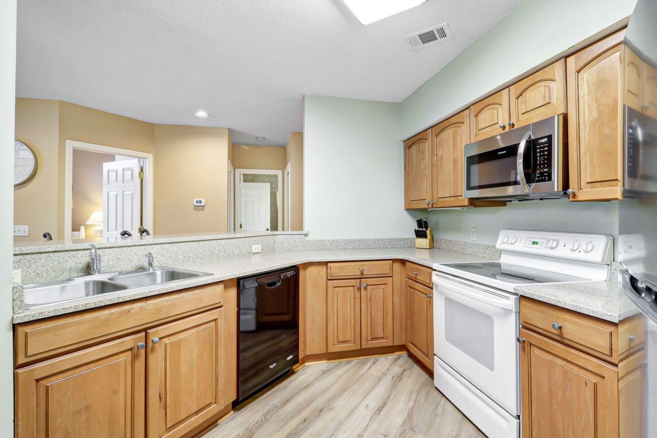 55 Barcelona Road Photo 12