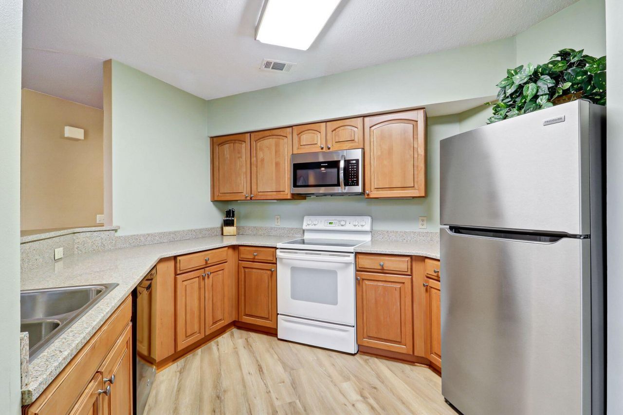 55 Barcelona Road Photo 13