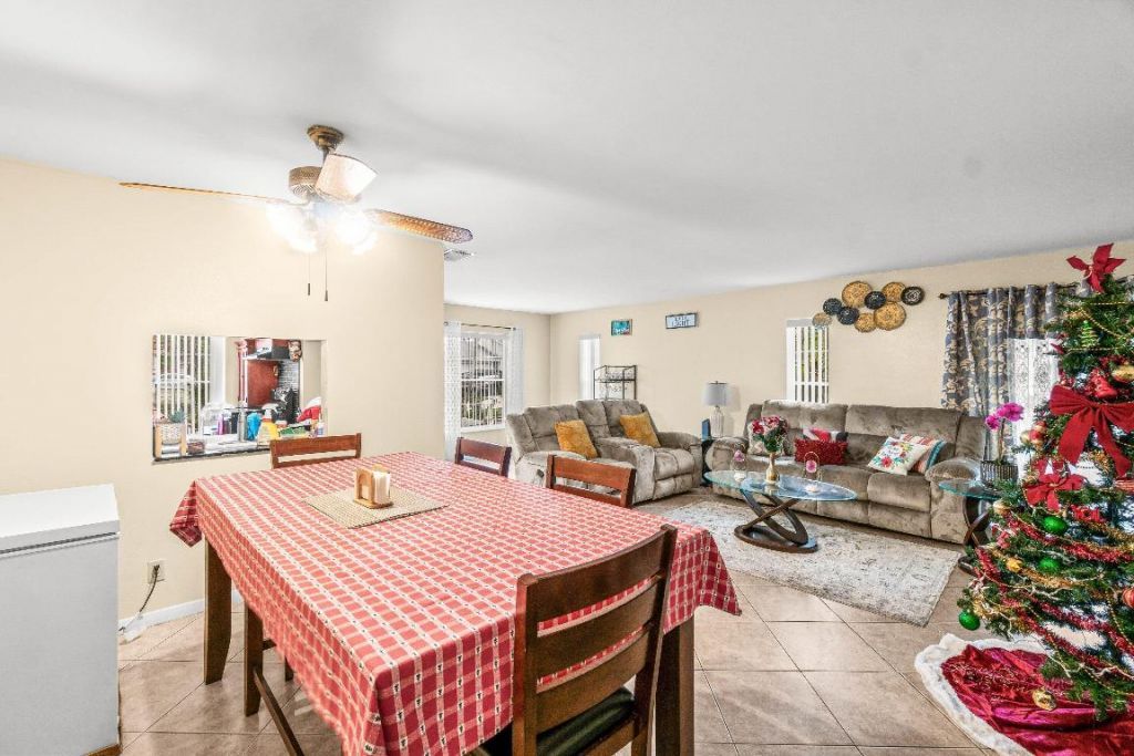 5697 Boynton Bay Circle, Boynton Beach, FL 33437 Photo